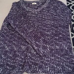 Blue very comfy & warm heavy sweater! Size Small!